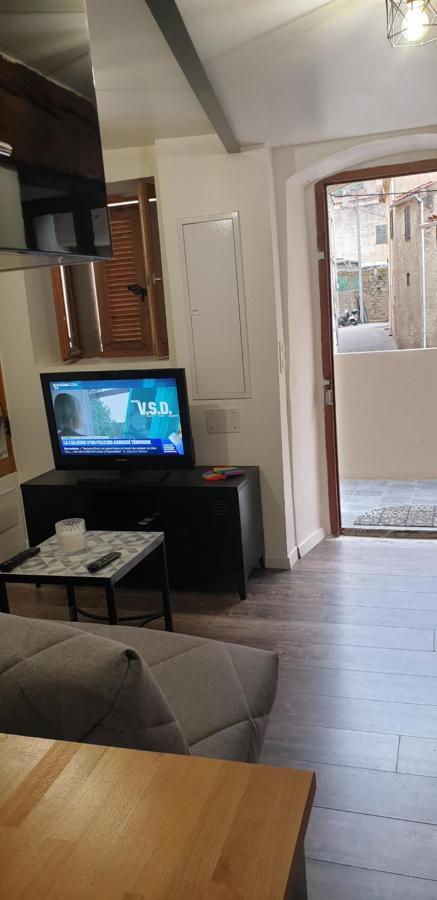 Charmant Petit Studio Proche Depart Gr20 Calenzana Luaran gambar