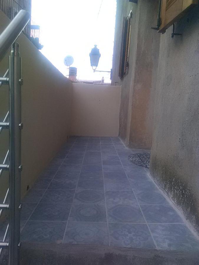 Charmant Petit Studio Proche Depart Gr20 Calenzana Luaran gambar